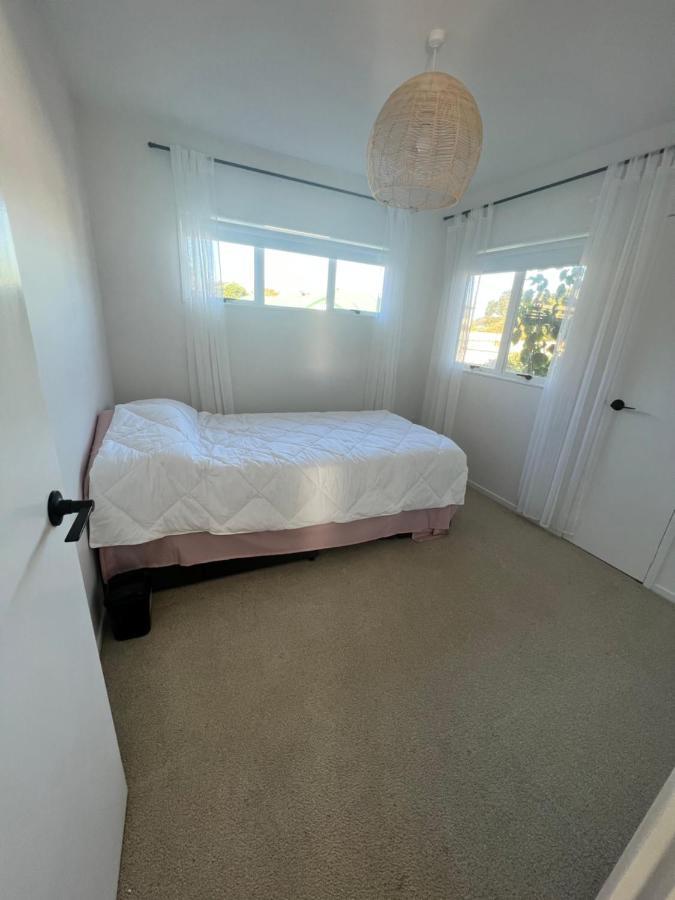 Orewa Homestay Rooms Auckland Buitenkant foto